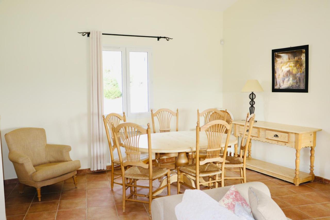 Le Claux Du Puits By Ateya Vacances Saint-Trinit Εξωτερικό φωτογραφία